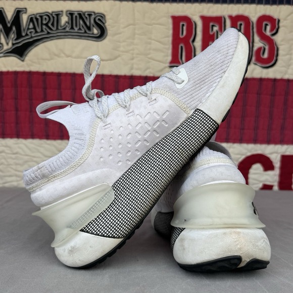 Size‎ 13 - Under Armour HOVR Phantom 3 Running Shoes UA Triple White Mens